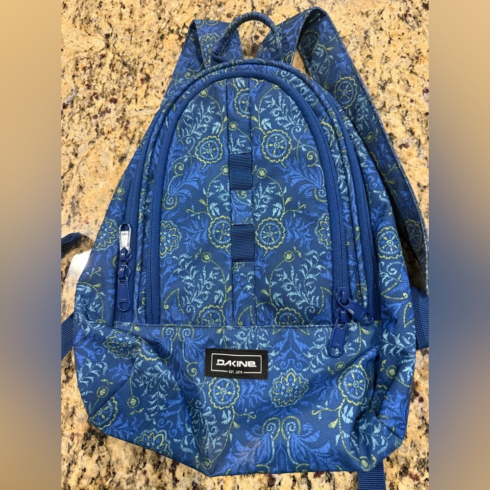Dakine Navy and Mustard Patterned Backpack